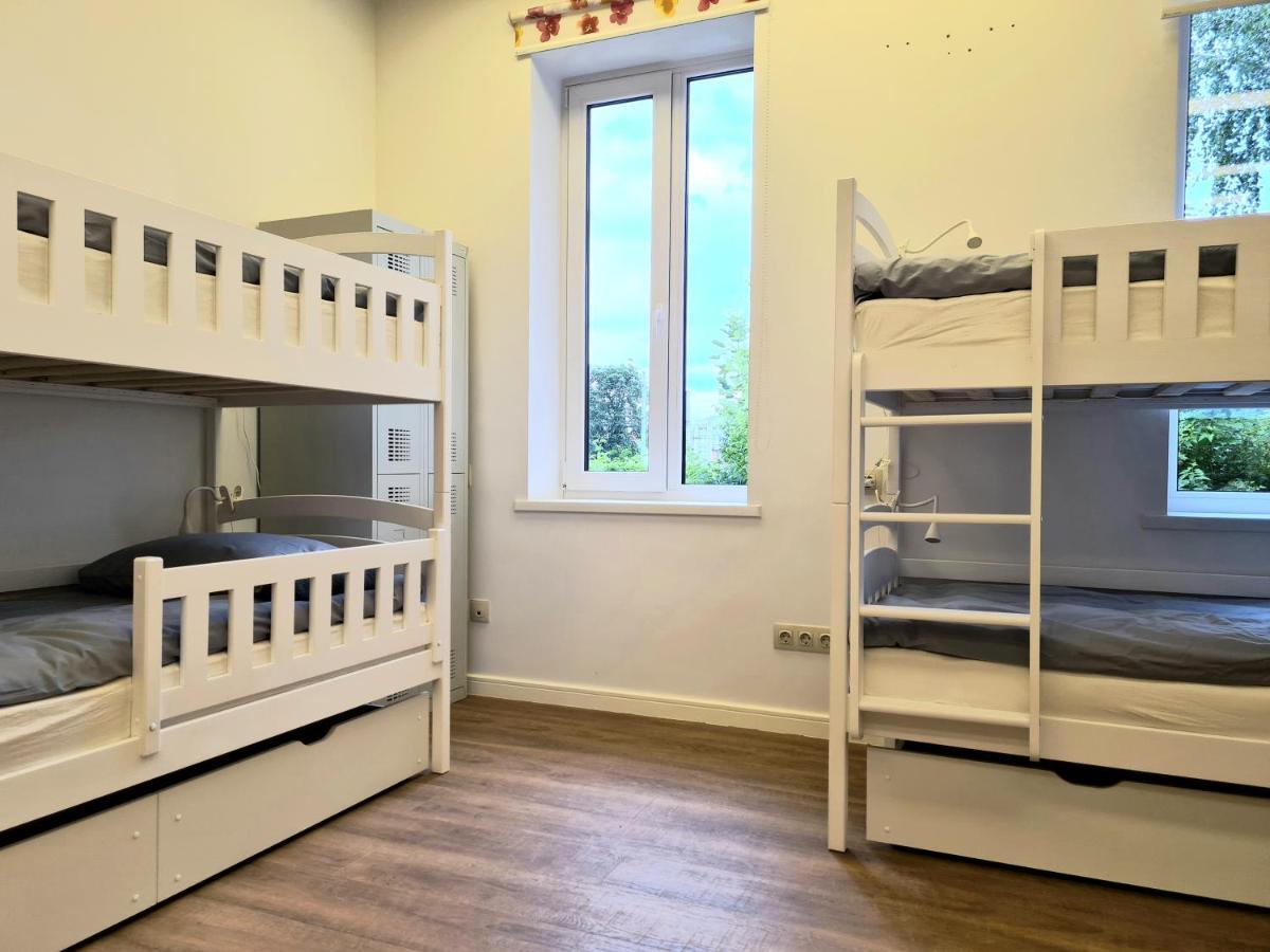 Railway Bed Hostel Каунас Экстерьер фото